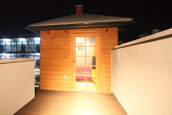 �v���C�x�[�g�f�b�L