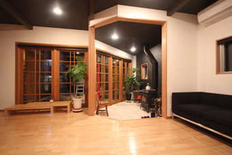 ���r���O